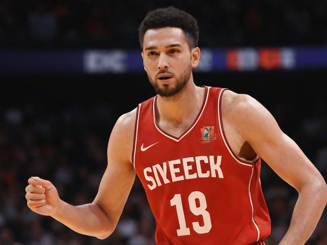 “九游app_ 你不知道的冷知识：NBA隐藏的小技巧”，nba游戏怎么操作