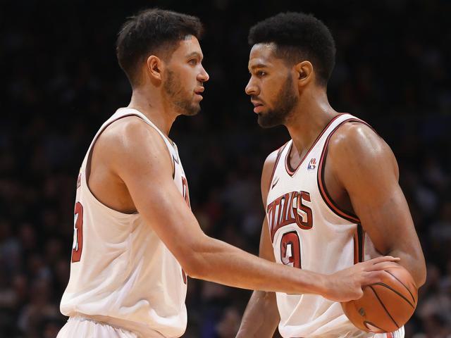 “九游app_ 历史经典：那些经典球员的巅峰对决”，nba历史经典球队