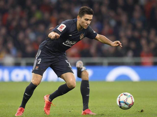 九游体育官网_ 德甲战术创新分析,数据表现揭示球队战术体系的升级路径