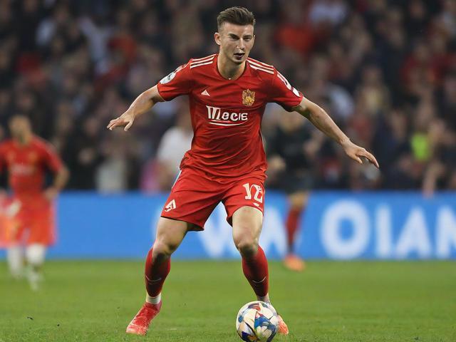 九游体育官网_ 德甲比赛中的精彩瞬间不断,战术变化层出不穷,九游游戏中心官网登录中心