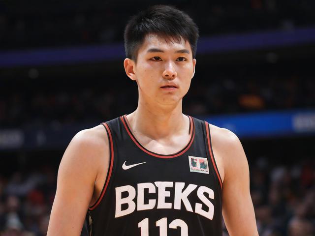 jiuyou.com_ 中国篮球明星加盟跨界综艺,展现多面魅力,中国篮球运动员参加nba