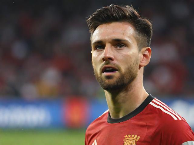 九游体育官网_ 德甲比赛，精彩瞬间背后彰显战术创新，九游游戏中心官方