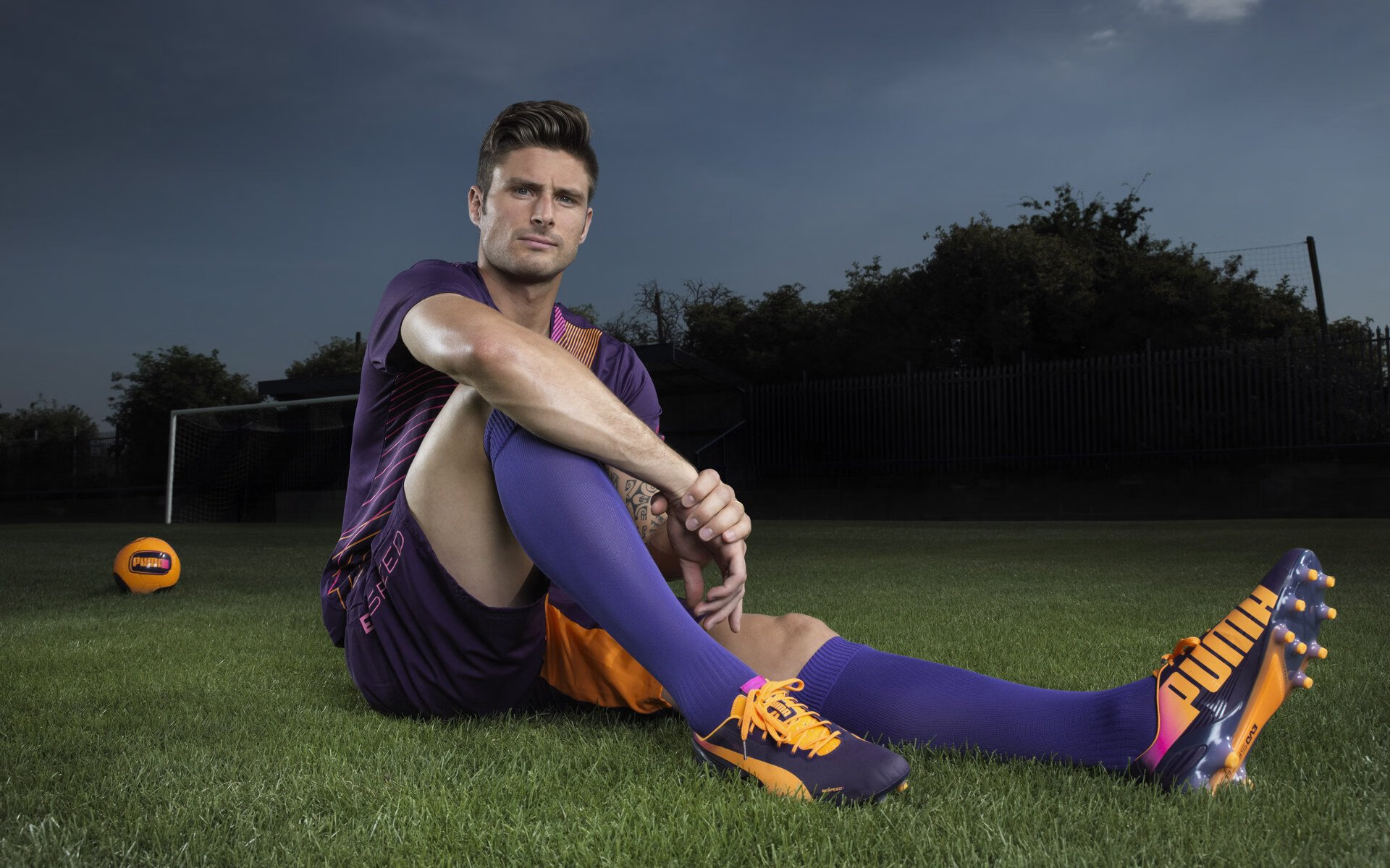 维达德卡萨布兰卡主帅谈战术调整,力求突破,达维德卡拉布里亚